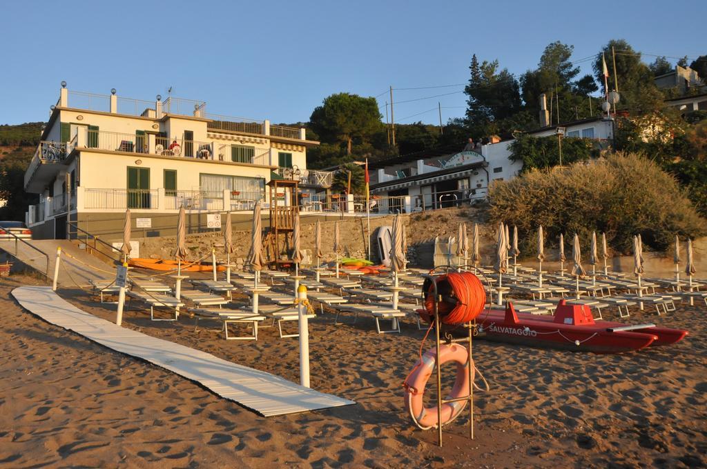 Hotel Villa Miramare Capoliveri  Exterior foto